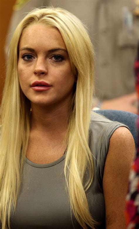 lindsay lohan face tattoo